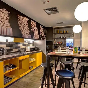 罗马中央火车站麦宁格酒店 酒店